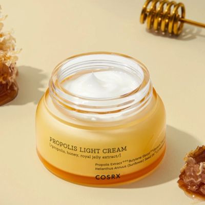 Крем за лице за чувствителна и суха кожа COSRX Full Fit Propolis Light Cream 65ml