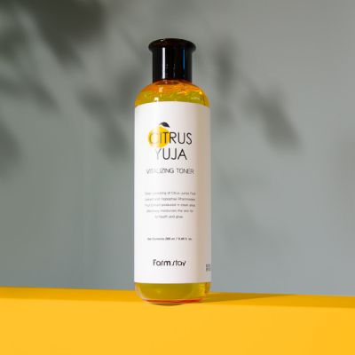 Тонизираща лосион FARMSTAY Citrus Yuja Vitalizing Toner 280ml